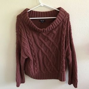 Brand is Blue B, size S/M, reddish brown